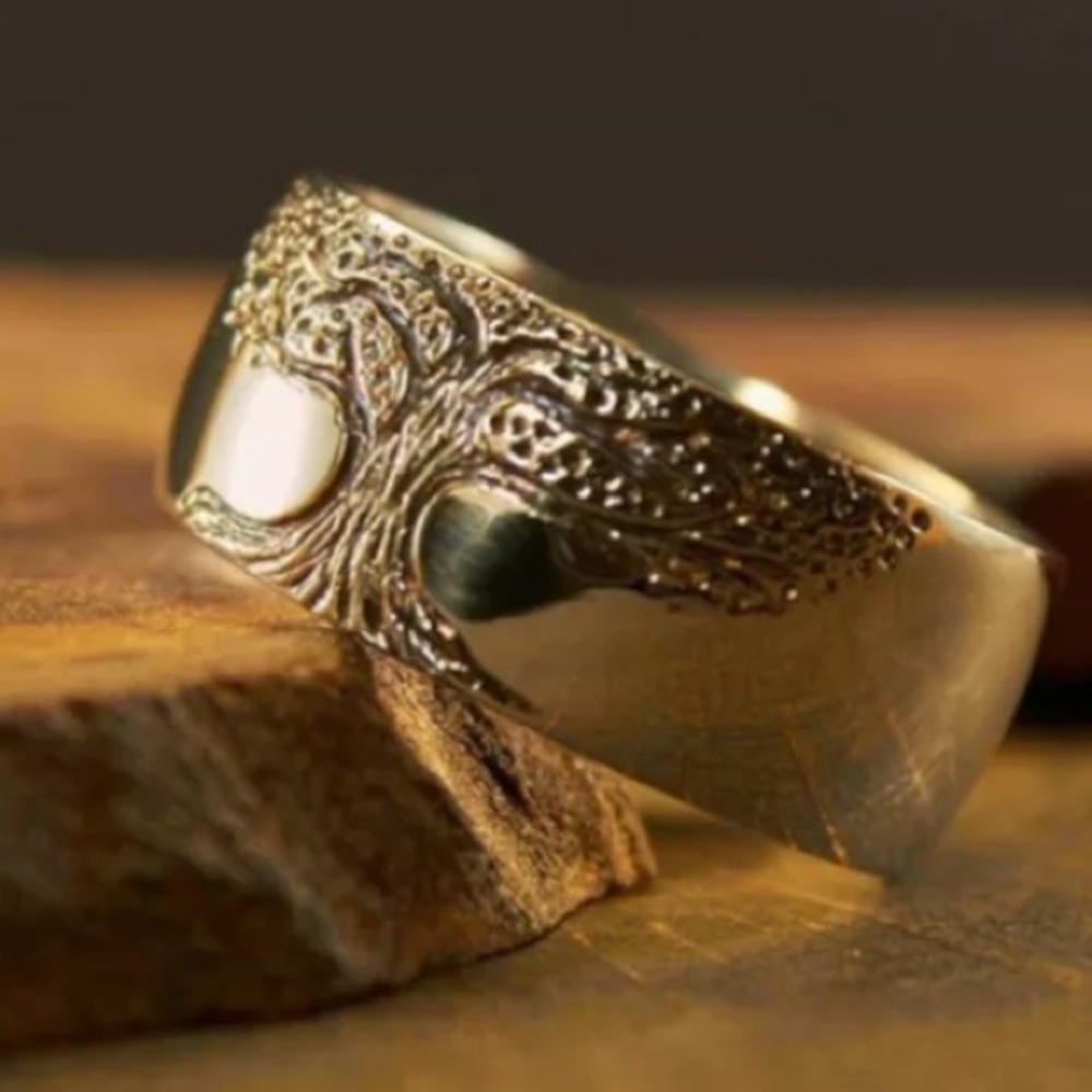 Silver Tree Design Ring - Picture 3 of 3